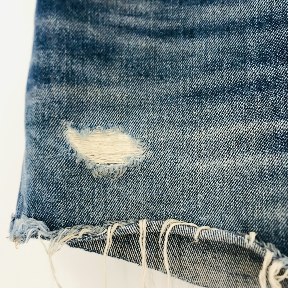 Levi's Women's 501 Mid Rise Denim Jeans Size 28 - Picture 3 of 9